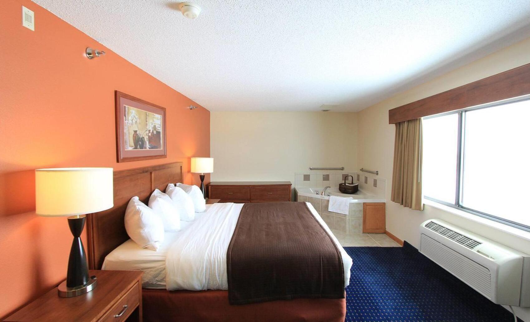 Americinn By Wyndham Cedar Rapids Airport Exterior photo